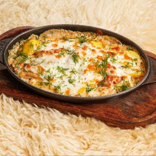 Пательня з куркою