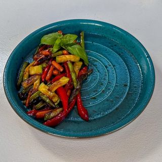 Овочі в устричному соусі (180г)