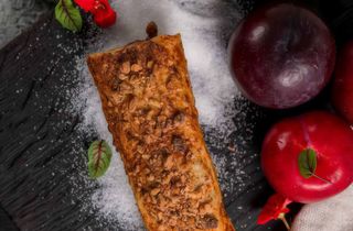 Вертутка зі сливовим крамблом (88г)