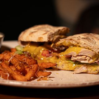 Піцца-Сендвіч з курячим стегном