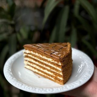 Медовий торт