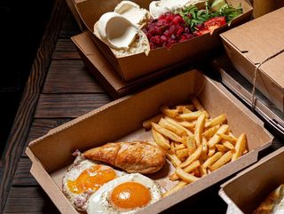 Сніданок з курячим стейком