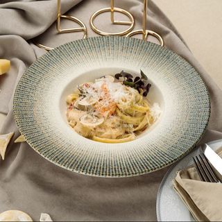Паста з морепродуктами (300г)