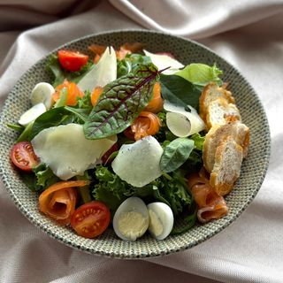 Цезар з лососем (250г)