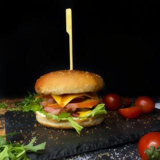 Бургер м'ясний мікс