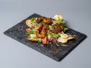 Салат Цезар з креветками (340г)