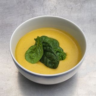 СУП ІЗ СОЧЕВИЦІ