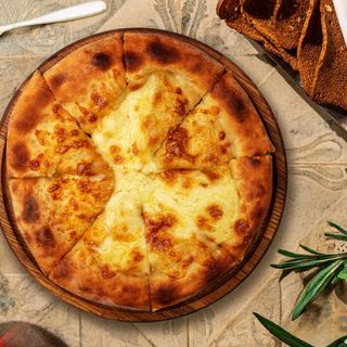 Хачапурі по-імеретинськи з трюфельною пастою (400г)