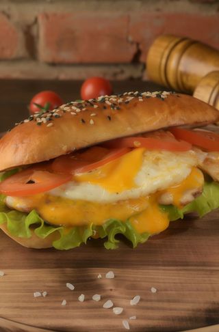 Сендвіч з куркою (370г)