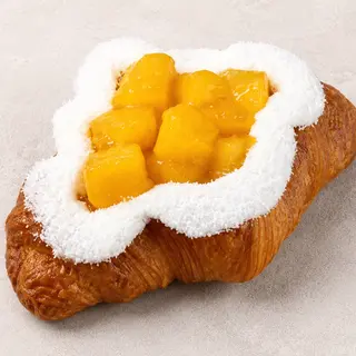 Круасан манго-маскарпоне