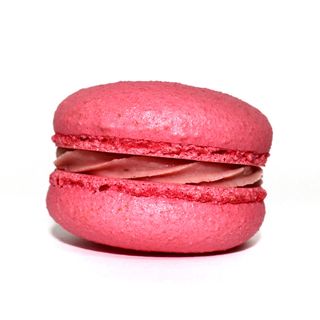 Макарон Полуниця