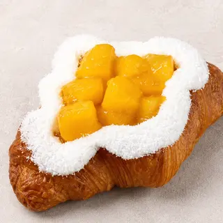 Круасан манго-маскарпоне