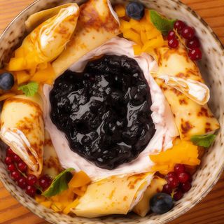 Млинці з сиром та карамелізованим персиком