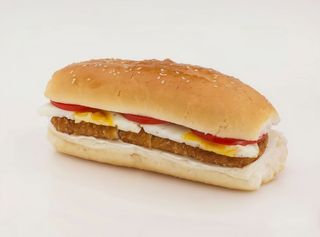 Чіабата з котлетою з яловичини