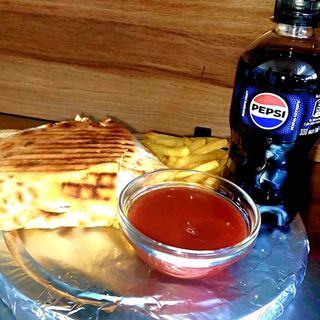 Комбо Бургер в лаваші з курячим стейком