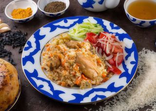 Плов по бухарскі з куркою (310/30)