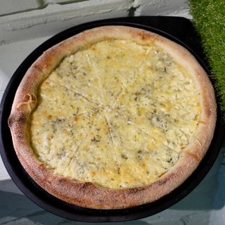 Піца 4 Сири (420 г)