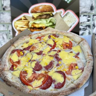 Піца Салямі Чіз (500 г)