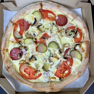 Піца 4 МʼЯСА 