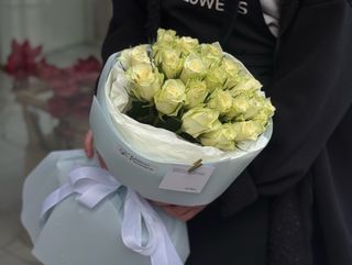 Букет №25 Біла троянда Атена 25 шт.