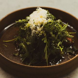 Салат з телятиною тереякі та початками кукурудзи