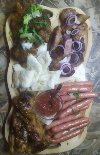 Сет "МИСЛИВСЬКИЙ" (2200г)