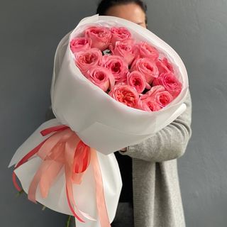 Букет із 15 троянд Pink X-pression (M)