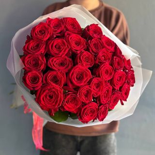 31 червона троянда