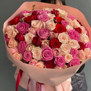 101 троянда мікс