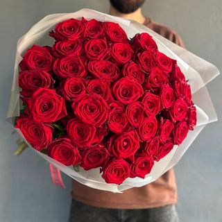 41 червона троянда