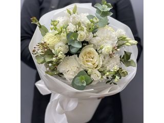 Букет квітів 206