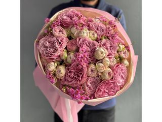 Букет квітів 205