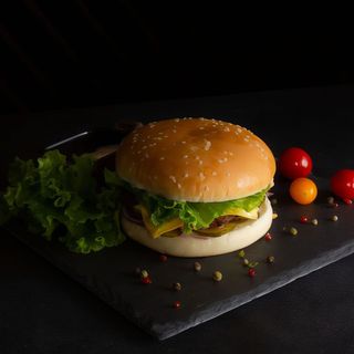 Чізбургер з телятини