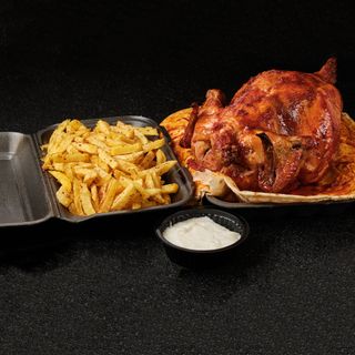 Курка Гриль з картоплею фрі