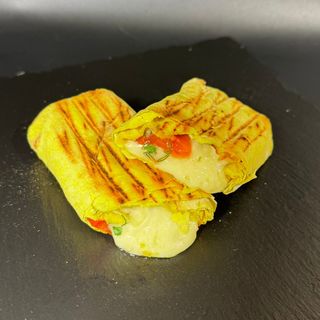 Сулугуні в лаваші (120г)