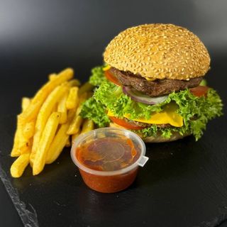 Бургер подвійний з картоплею