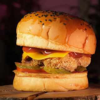 Дитячий бургер з куркою (300 гр)