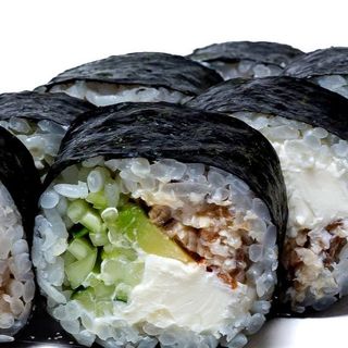 Футомакі з вугром