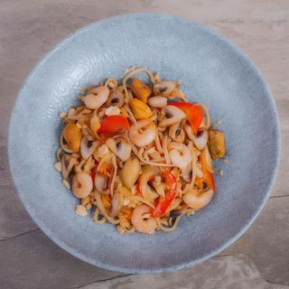 Удон з морепродуктами (400 г.)