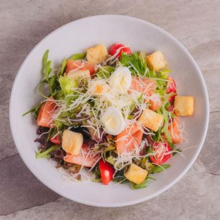 Цезар з лососем (230г)