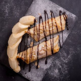 Млинці з бананом (220г)