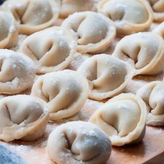 Пельмені з м'ясом свинини напівфабрикат  (400г)