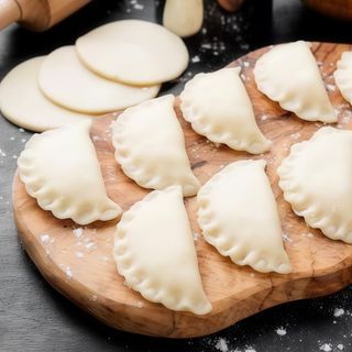 Вареники  з квашеною капустою напівфабрикат (400г)