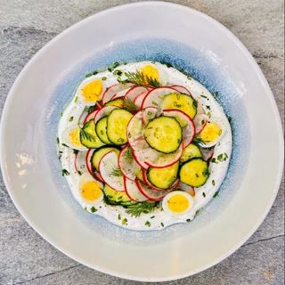 Салат Весняний (250г)