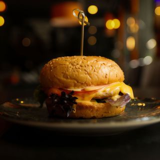 Міні чізбургер з куркою , 170 г