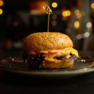 Міні Чізбургер з куркою, 170 г