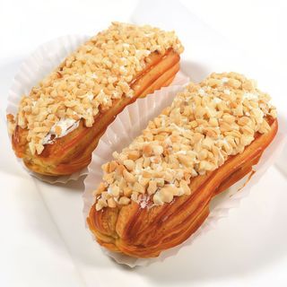 Еклер з ірискою 