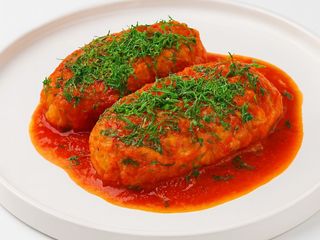 ГОЛУБЦІ М'ЯСНІ ЗІ СМЕТАНОЮ