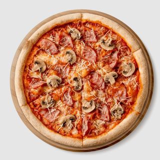 Піца з копченою куркою та грибами