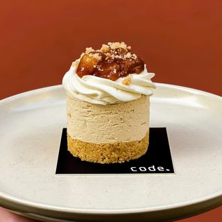 Холодний чізкейк лотус-яблуко